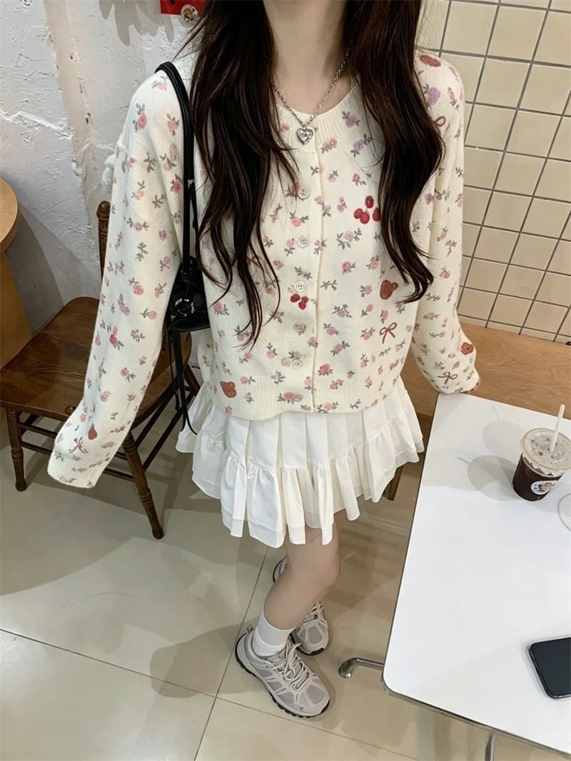 실사 이른 가을 새로운 한 부서 달콤함 귀여운 나비 매듭 작은 곰 패턴 니트 스웨터 오픈 가디건 스웨터 여성 코트 상세 이미지 2