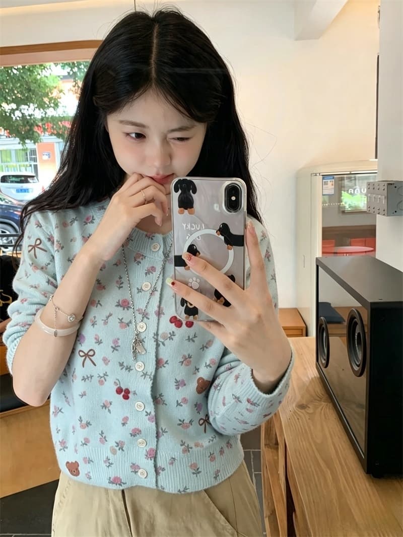 실사 이른 가을 새로운 한 부서 달콤함 귀여운 나비 매듭 작은 곰 패턴 니트 스웨터 오픈 가디건 스웨터 여성 코트 상세 이미지 7