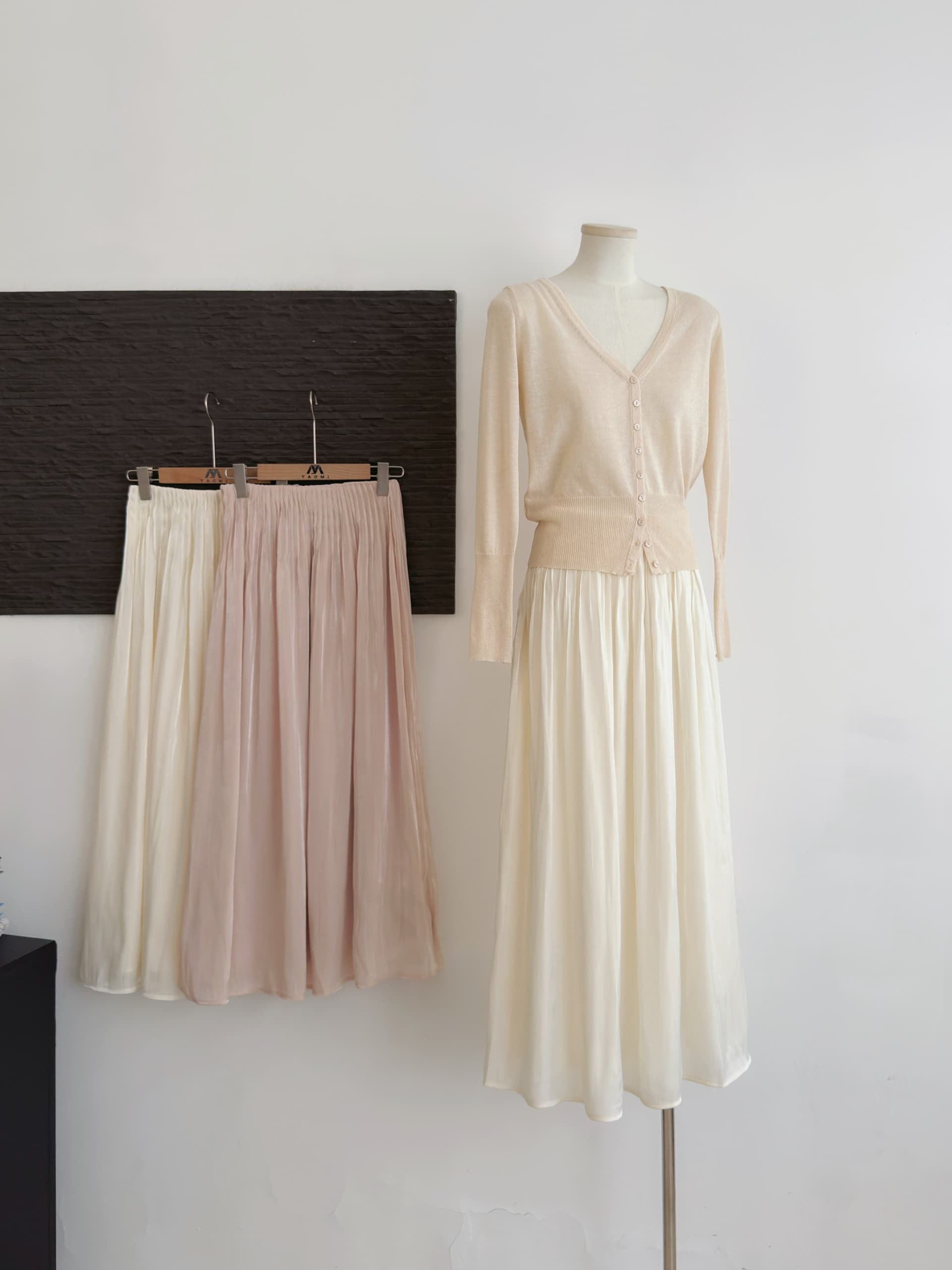 flowing 어둡고 조용한 어둡고 조용한 제퍼 똑똑한 우아한 슬림해 보이는 턱 Pleat 대 치마 스윙 길이 반 스커트 이미지 2