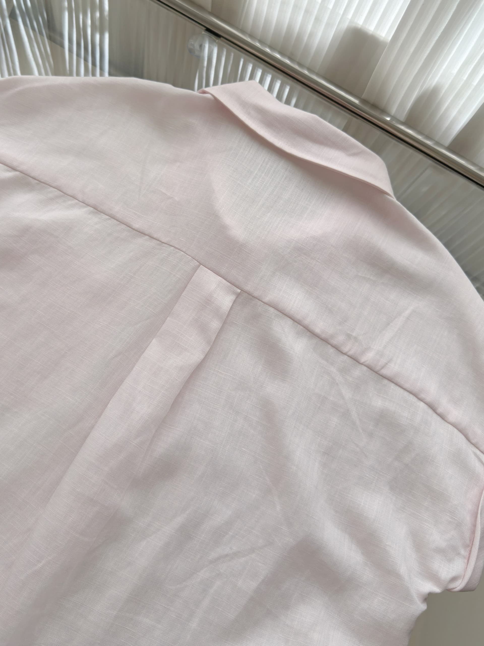 느슨함 그레이트 착용 주간 실크 라미 여성 셔츠 얇은 스타일 디자인 센스 느긋한 핀치 Pleat 반팔 맨위 상세 이미지 16