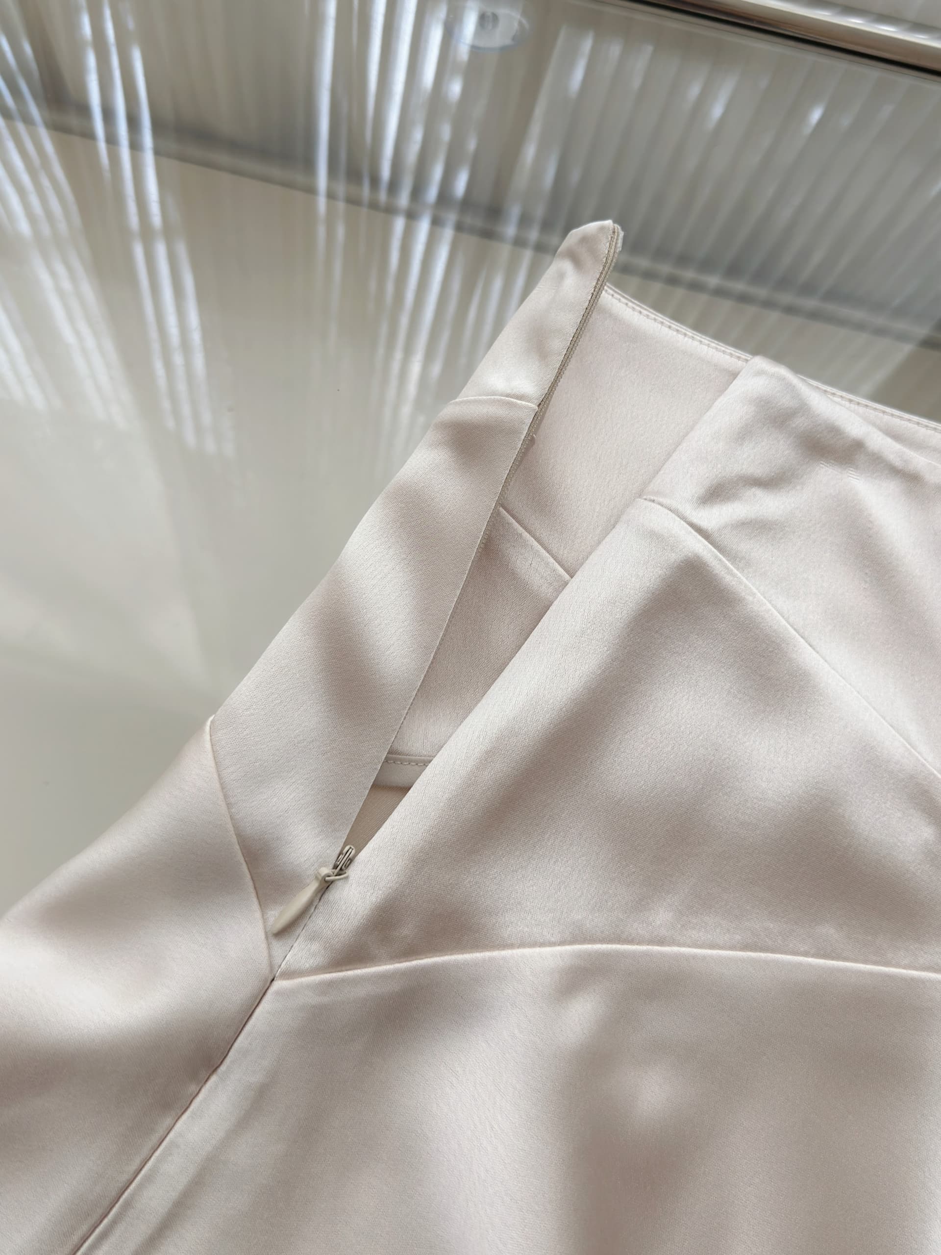 콩 satin 단계별 건강 포즈 부드러운 빛 새틴 중년 비스듬한 자르다 똑똑한 아세트산 반 스커트 상세 이미지 22