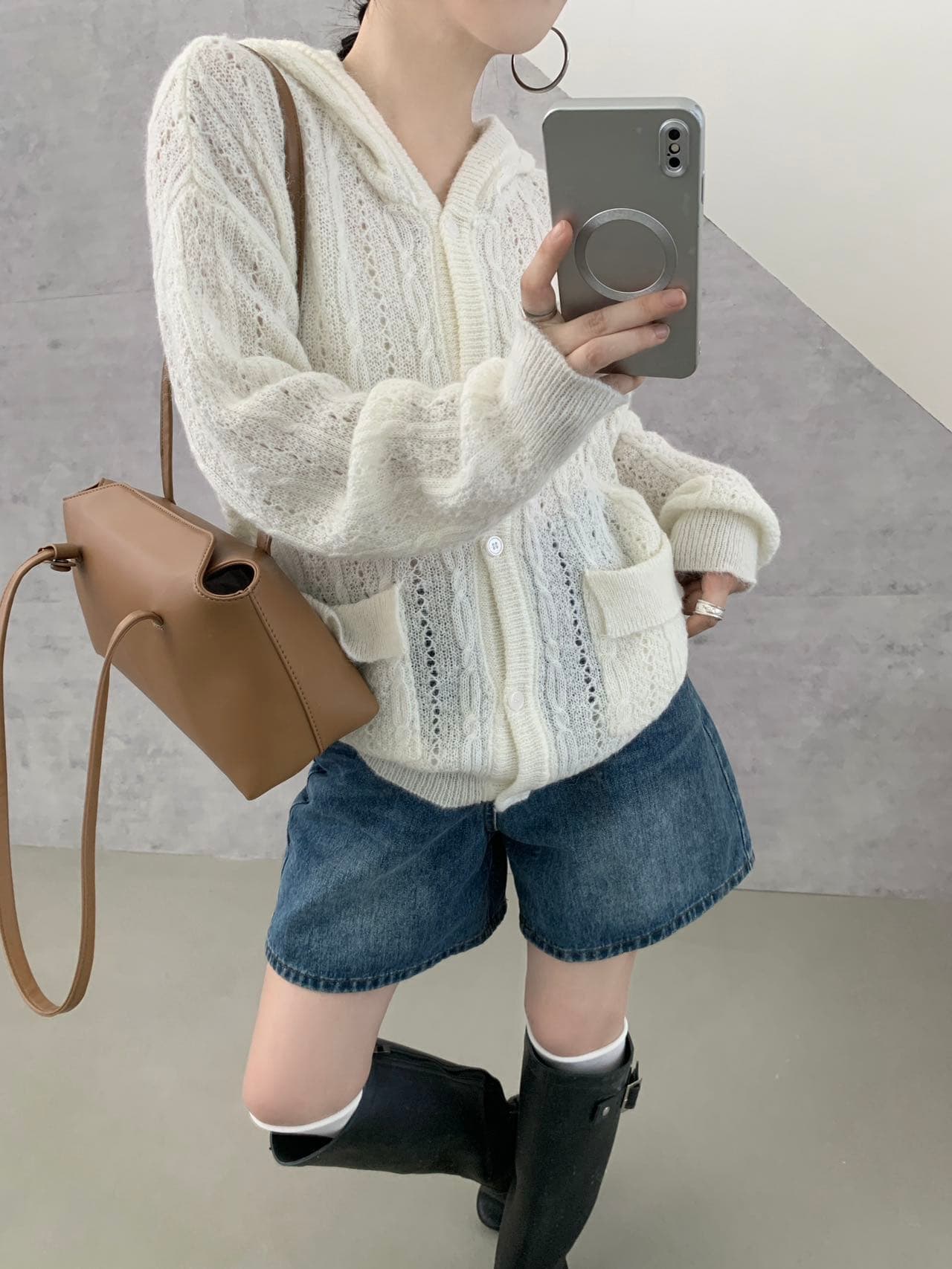 홀로우 아웃 부드러운 찹쌀 후드 싱글 줄 버튼 니트 오픈 가디건 가을 새로운 한국 스타일 루즈핏 느긋한 센스 스웨터 여성 코트 상세 이미지 3