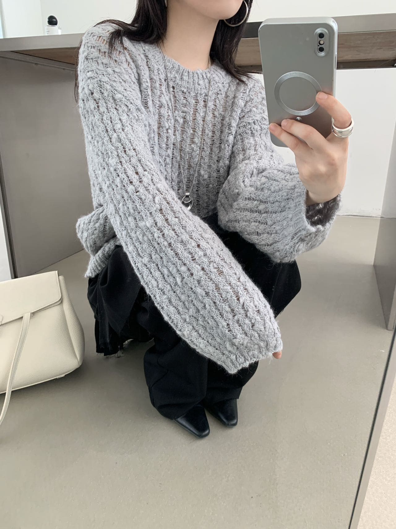 한 부서 단색 라운드 넥 풀오버 스웨터 여자 가을 겨울 새로운 루즈핏 패션 캐주얼 느긋한 바람 니트 스웨터 맨위 상세 이미지 6