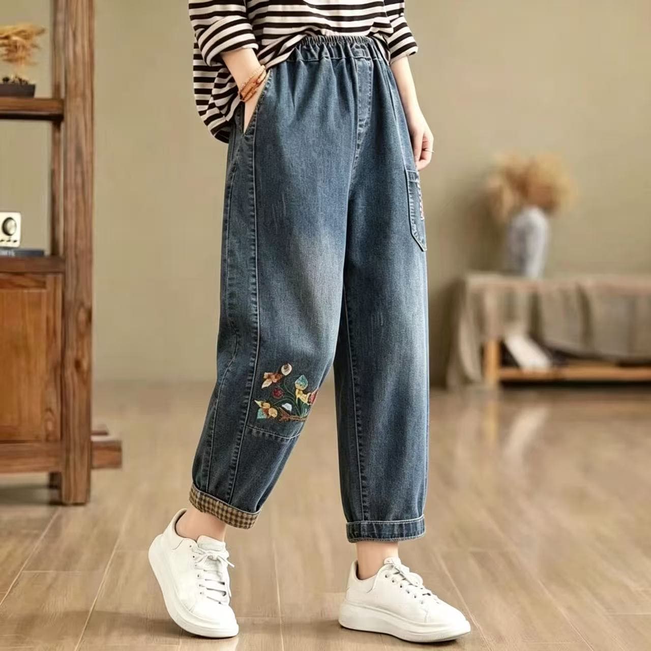 가을 겨울 새로운 허리밴드 청바지 여성 빅 사이즈 캐주얼 하렘 바지 아빠 바지 자수 문예 루즈핏 9부 바지 상세 이미지 4