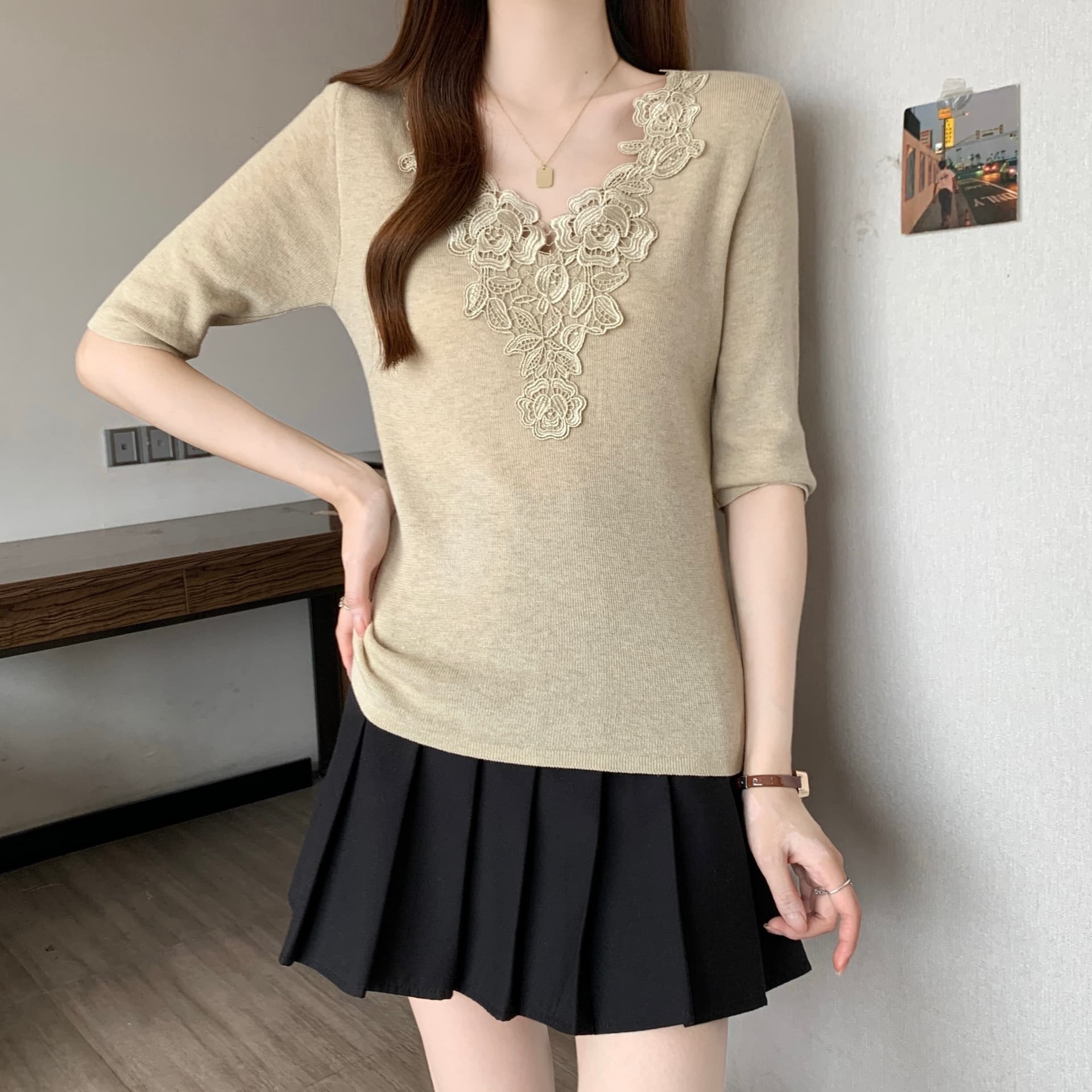 프랑스식 품격 V넥 5 점 소매 짠 셔츠 여성 여름 새로운 몸매 가꾸기 슬림해 보이는 다용도 레이스 작은 셔츠 아름다운 맨위 상세 이미지 20