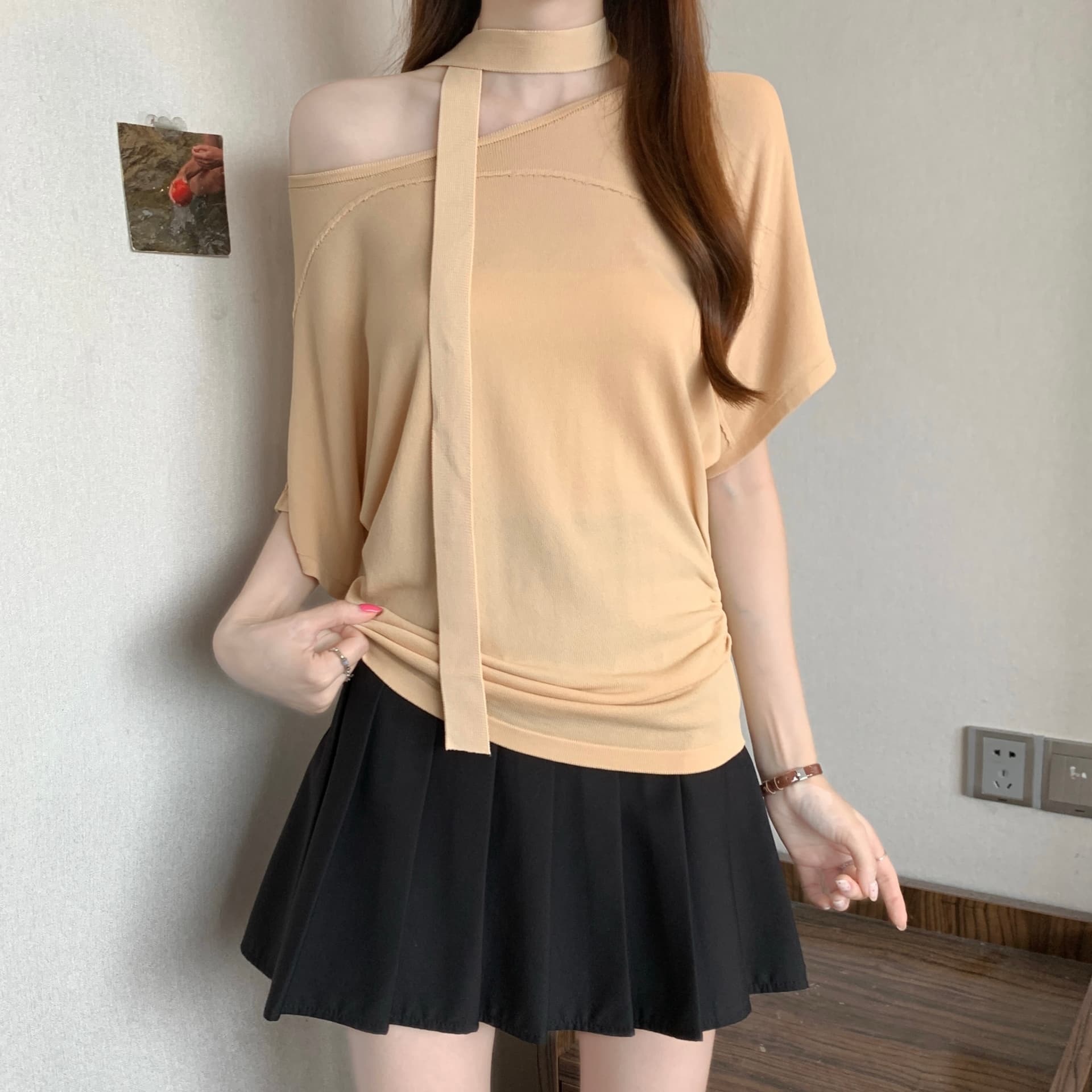 여름 순수한 욕망 바람 비스듬한 어깨 행침 목 리본 오프숄더 반팔 티셔츠 여성 슬림해 보이는 작은 셔츠 맨위 상세 이미지 8