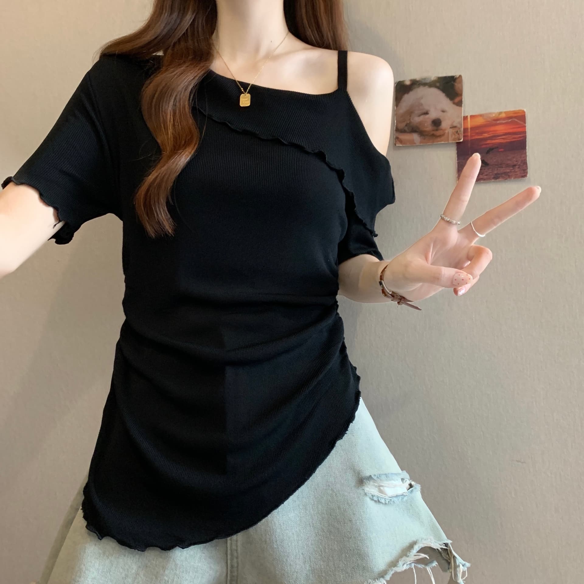 빛 요리 한 바람 비스듬한 어깨 프릴 반팔 티셔츠 여자 허리 수축 주름 슬림해 보이는 오프숄더 품격 다용도 맨위 여름 상세 이미지 2