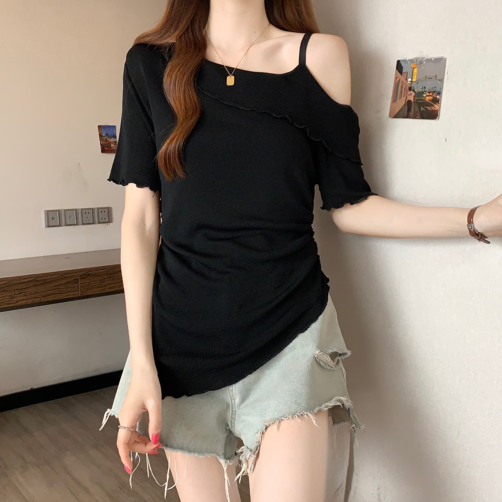 빛 요리 한 바람 비스듬한 어깨 프릴 반팔 티셔츠 여자 허리 수축 주름 슬림해 보이는 오프숄더 품격 다용도 맨위 여름 상세 이미지 19