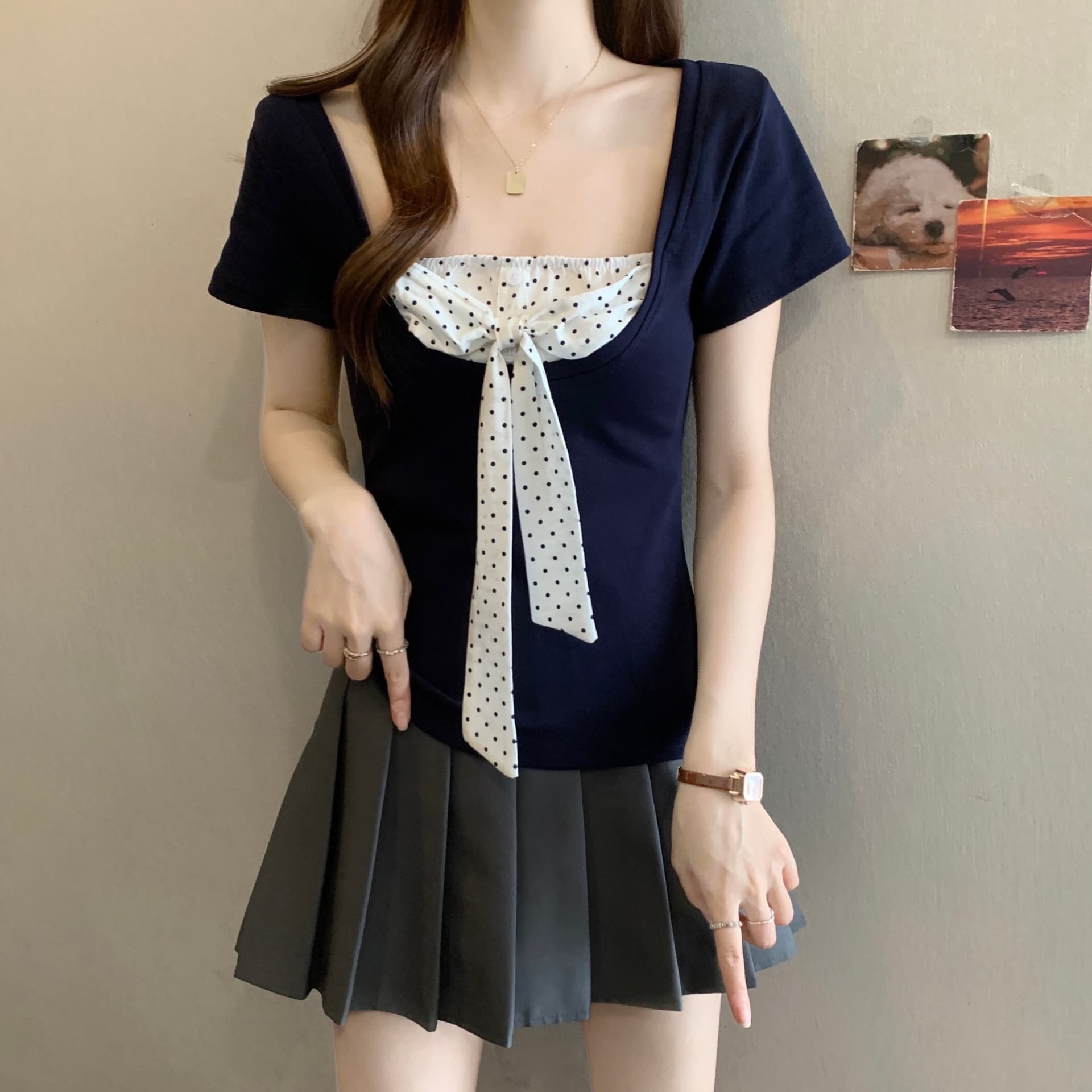 배색 페이크 레이어드 광장 칼라 반팔 티셔츠 여성 봄 도트 무늬 나비 매듭 연령 감소 맨위 슬림해 보이는 상세 이미지 1