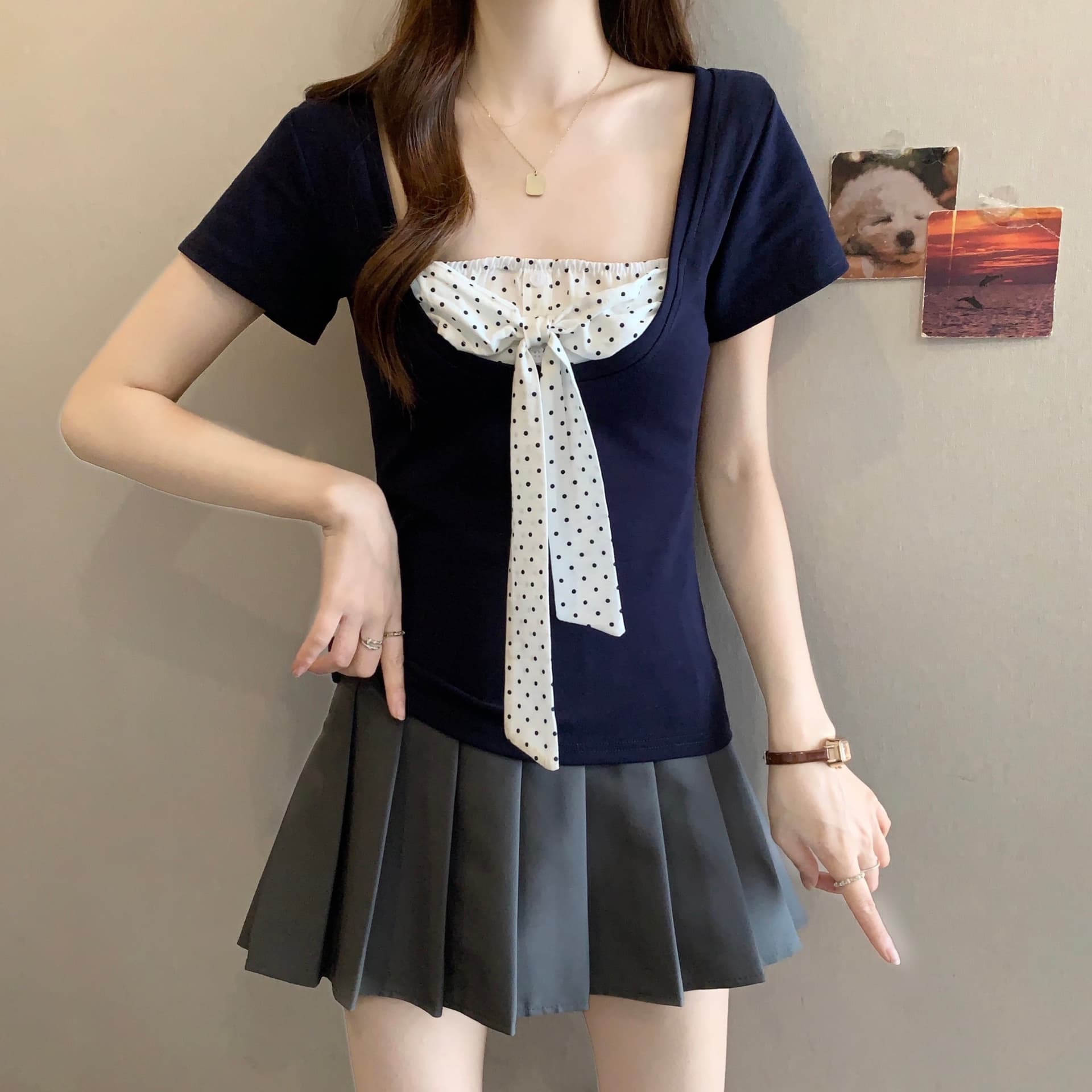 배색 페이크 레이어드 광장 칼라 반팔 티셔츠 여성 봄 도트 무늬 나비 매듭 연령 감소 맨위 슬림해 보이는 상세 이미지 3