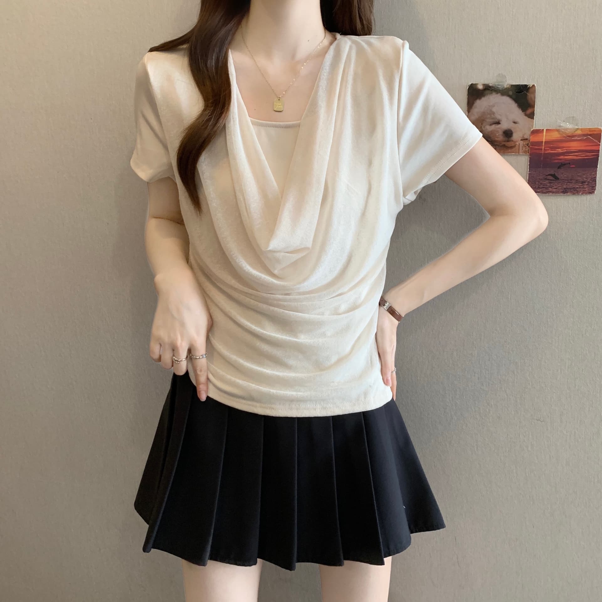 페이크 레이어드 흔들다 칼라 망사 티셔츠 여성 여름 몸매 가꾸기 긍정적 인 어깨 반팔 맨위 몸매 가꾸기 품격 쇼트 스타일 상세 이미지 1