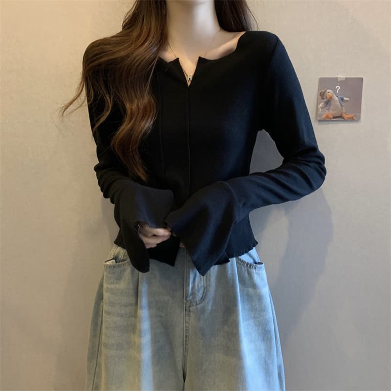 검정색 나팔 소매 니트 기본 셔츠 여성 봄 가을 2026 새로운 핫걸 몸매 가꾸기 디스플레이 얇고 작은 맨위 상세 이미지 10