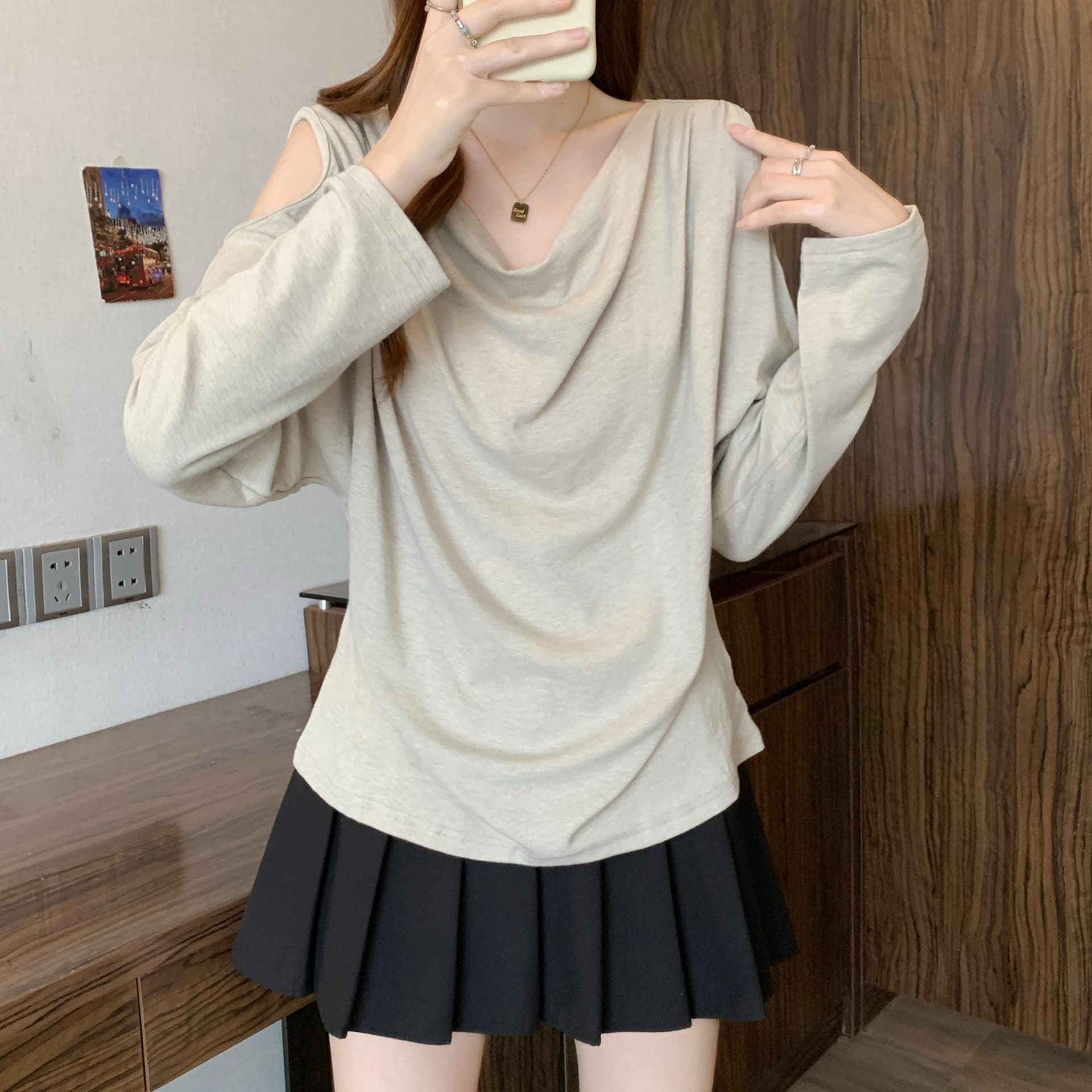 마이크로 지방 mm 프랑스식 느긋한 바람 오프숄더 흔들다 칼라 긴팔 맨위 여성 빅 사이즈 가을 슬림해 보이는 루즈핏 다용도 티셔츠 상세 이미지 17