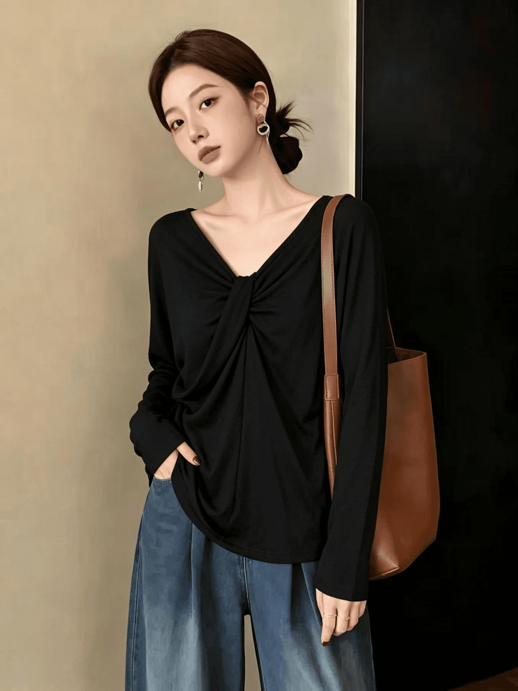 긍정적 인 어깨 비틀림 V넥 긴팔 티셔츠 기본 셔츠 이른 가을 새로운 마이크로 지방 빅 사이즈 여성 의류 표지 배 다용도 맨위 상세 이미지 12