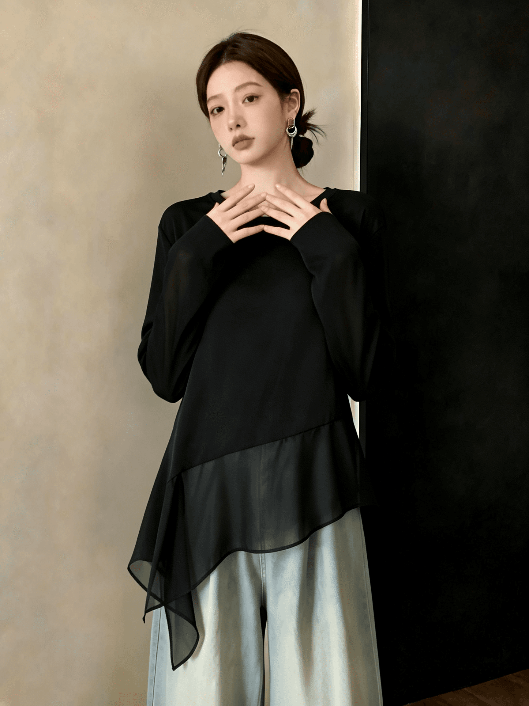 2026 가을 긴팔 티셔츠 여자 빅 사이즈 마이크로 지방 불규칙 밑단 레이스 조각 자이언트 슬림해 보이는 라운드 넥 맨위 상세 이미지 1