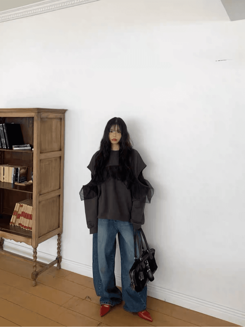 재고 있음 ins 한국 동대문 새로운 유럽 오간자 프릴 홀로우 아웃 긴팔 루즈핏 후드티 여성 코트 상세 이미지 6