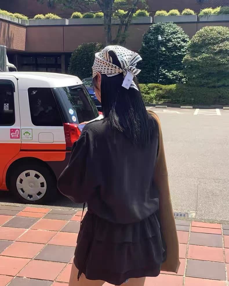 재고 있음 ins 한국 동대문 가을 새로운 V넥 레이스업 펌프 로프 허리 수축 셔츠 드레스 상세 이미지 29