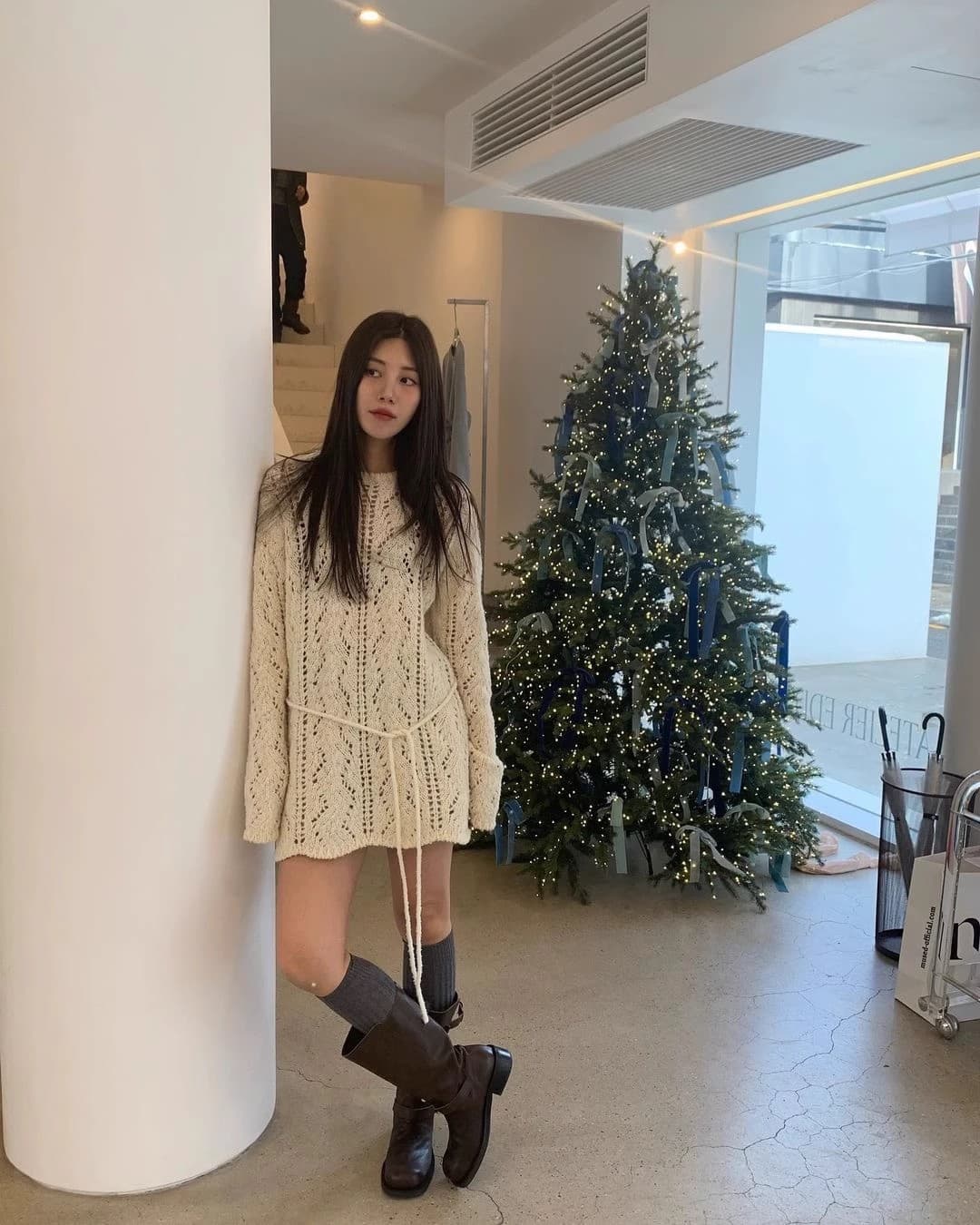 재고 있음 ins 한국 동대문 레트로 달콤함 홀로우 아웃 중간 길이 스웨터 느긋한 바람 루즈핏 벨트 니트 스웨터 상세 이미지 44
