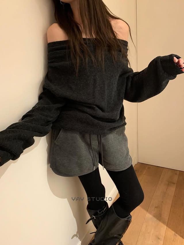 재고 있음 chic 한 부서 이른 봄 새로운 핀치 Pleat 보트넥 오프숄더 루즈핏 긴팔 맨위 티셔츠 여성 상세 이미지 15