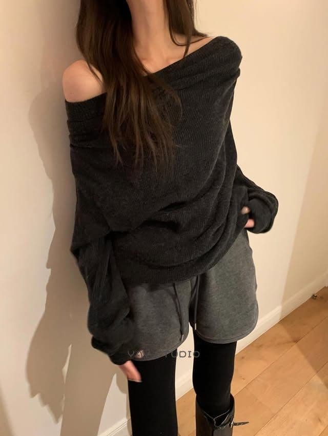 재고 있음 chic 한 부서 이른 봄 새로운 핀치 Pleat 보트넥 오프숄더 루즈핏 긴팔 맨위 티셔츠 여성 상세 이미지 16