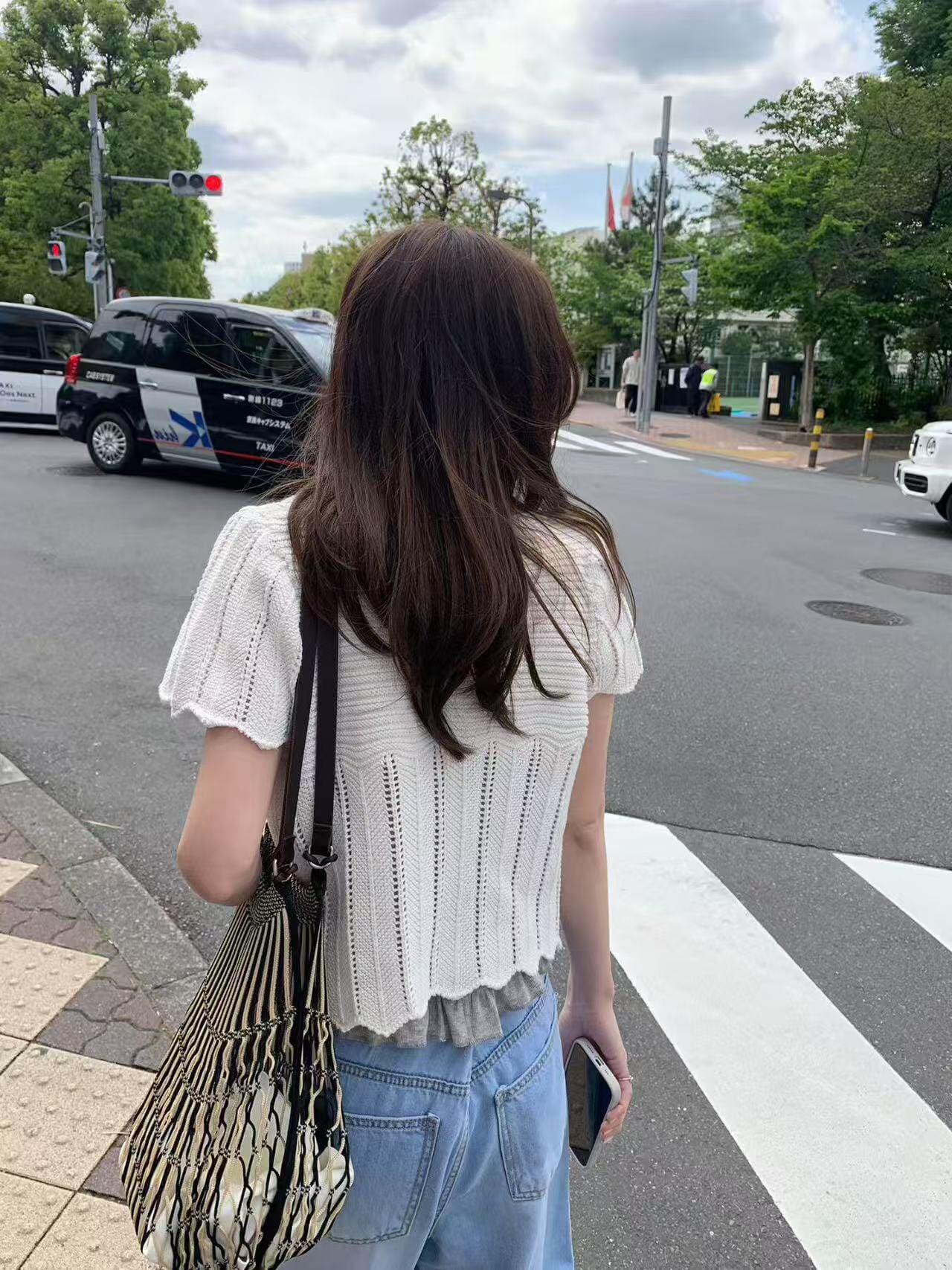 chic 한국 동대문 봄 여름 여성 의류 프랑스식 패션 품격 단추 레이스 반팔 라운드 넥 니트 맨위 상세 이미지 16