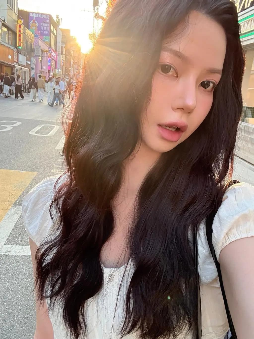 재고 있음 자오 아름다움 지연 하 니켈 그램 닫아 같은 단락 죽임 우는 소리 달콤한 자매 핑크색 거품 소매 라운드 넥 쇼트 스타일 셔츠 상세 이미지 26