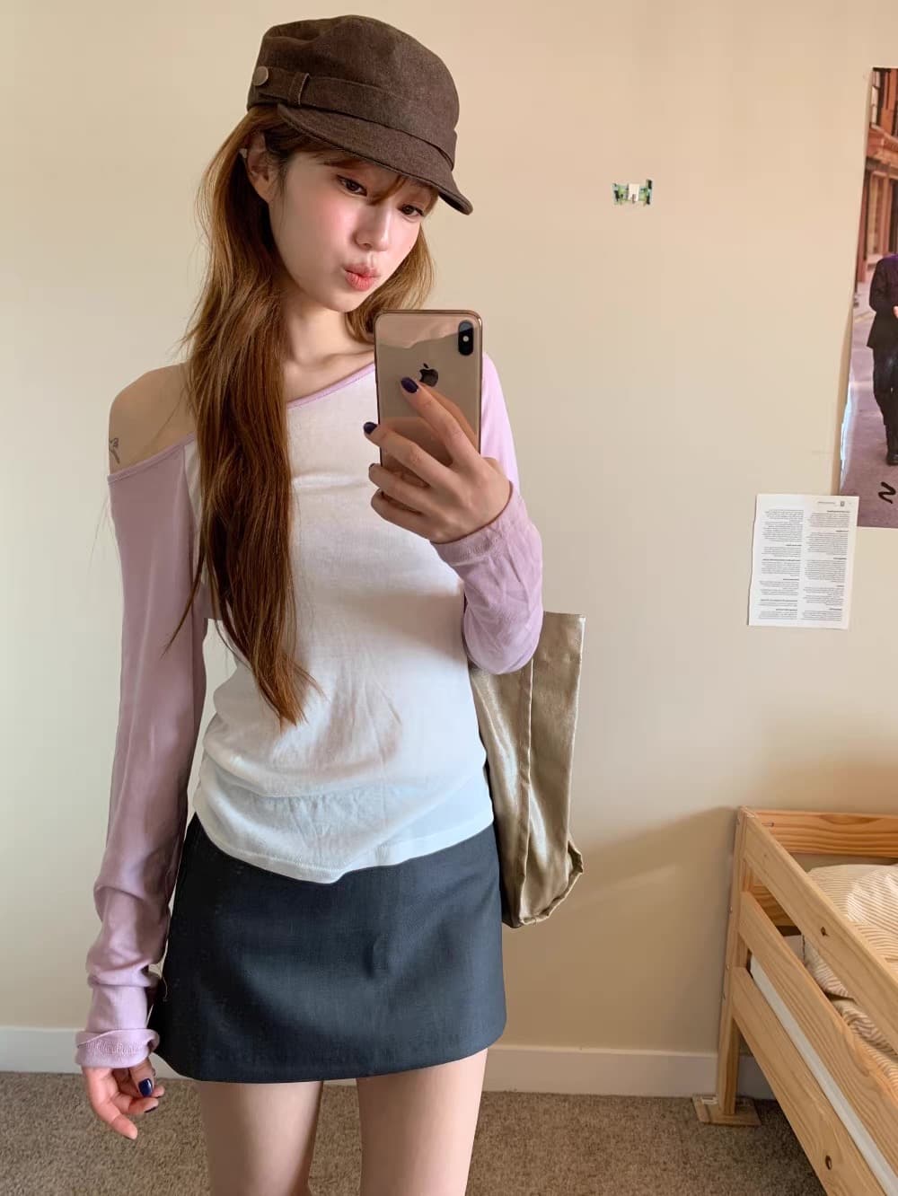 재고 있음 골드 주님 En 같은 단락 한국 여름 패치워크 색상 삽입 어깨 오프숄더 맨위 긴팔 티셔츠 상세 이미지 24