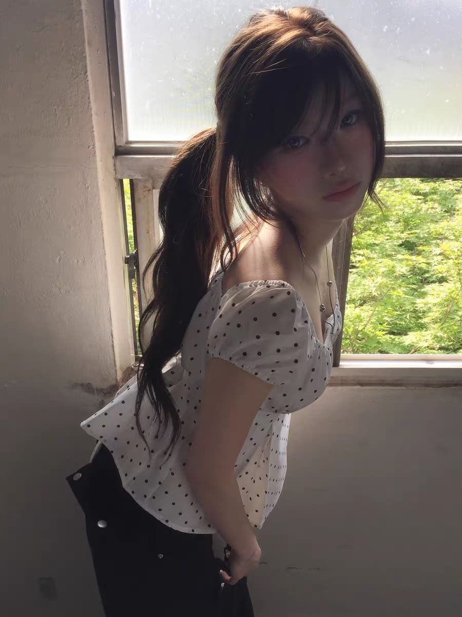 있음 선적 한국 신선함 도트 무늬 광장 칼라 거품 소매 허리 수축 슬림해 보이는 맨위 이미지 2