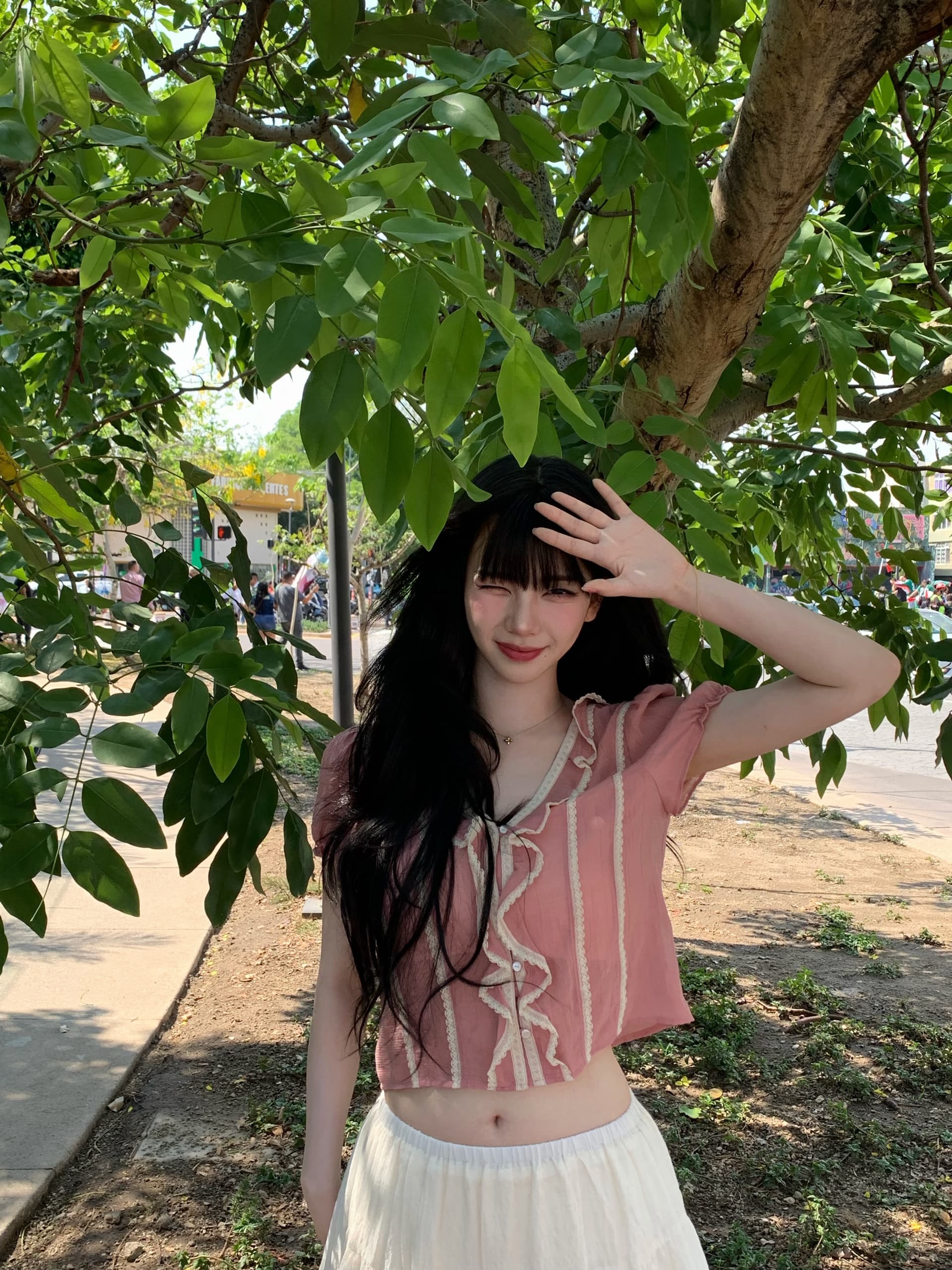 재고 있음 26 여름 새로운 달콤함 부드러운 바람 레이스 프릴 V넥 반팔 여성 셔츠 상세 이미지 12