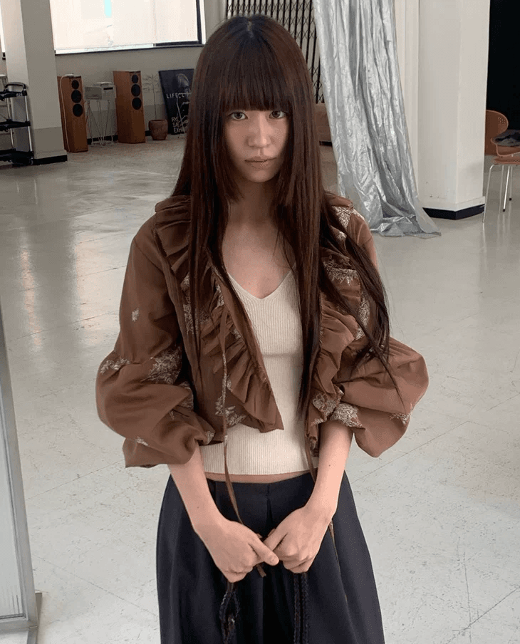 chic 한국 동대문 자수 프릴 칼라 꽃무늬 쉬폰 셔츠 외부 가져 가라. 셔츠 맨위 이미지 4
