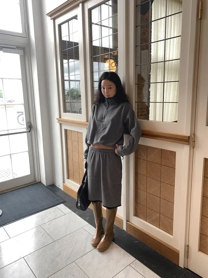 한국 작은 대중 캐주얼 미니멀리즘 플리스 터틀넥 펌프 로프 맨위 반 스커트 세트 상세 이미지 1