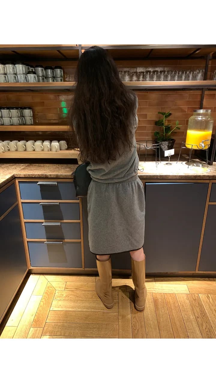 한국 작은 대중 캐주얼 미니멀리즘 플리스 터틀넥 펌프 로프 맨위 반 스커트 세트 상세 이미지 18