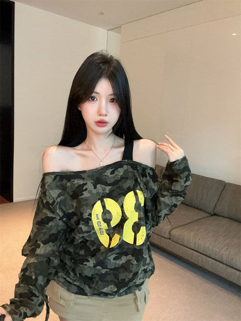 2026 봄 가을 불모지 바람 핫걸 카모플라주 알파벳 긴팔 티셔츠 여성 펌프 로프 스트랩 오프숄더 슬림해 보이는 맨위 상세 이미지 8