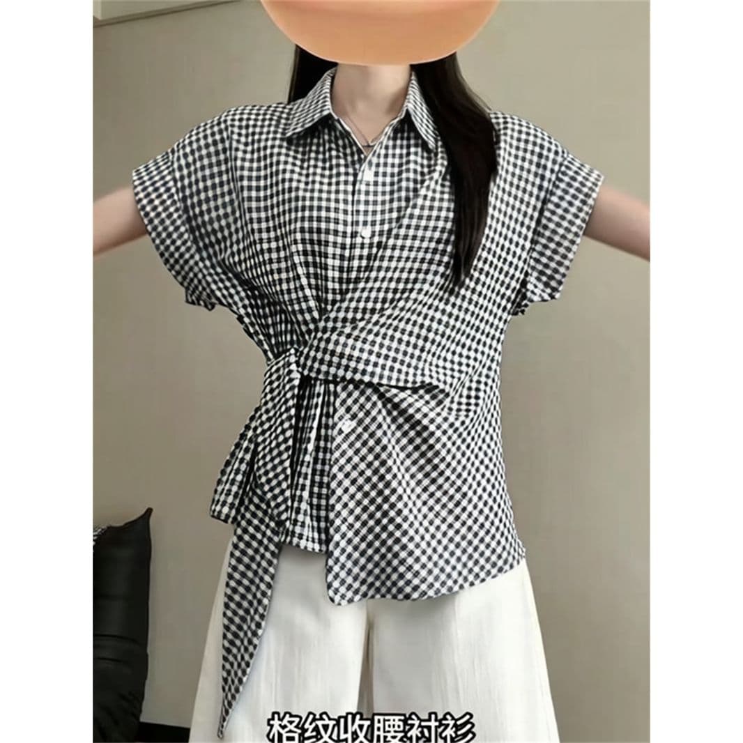 2026 한 부서 체크무늬 나비 매듭 스트랩 POLO 칼라 반팔 여성 셔츠 여름 몸매 가꾸기 고급 센스 캐주얼 맨위 이미지 2