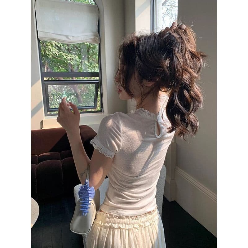 2026 라이 경기 서울 눈꽃 면 레이스 레이스 긍정적 인 어깨 반팔 티셔츠 여성 몸매 가꾸기 쇼트 스타일 맨위 상세 이미지 4