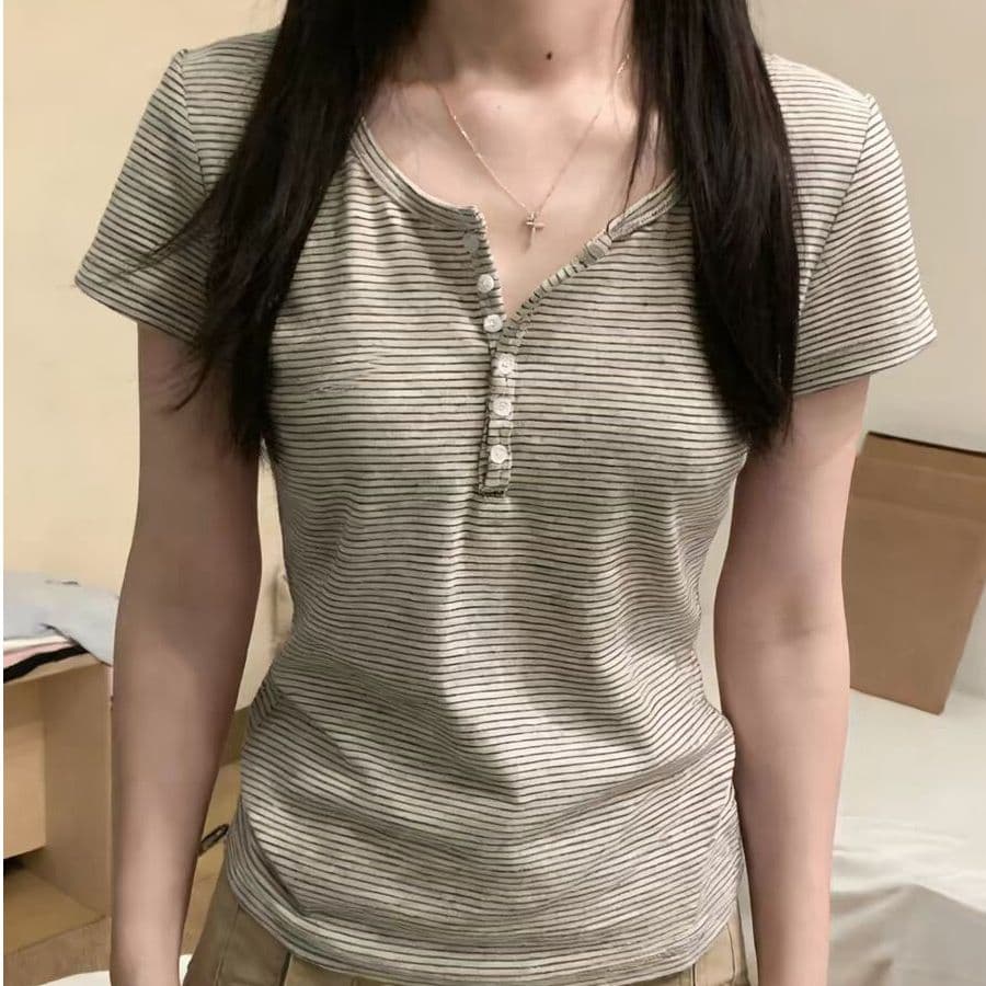 2026 한 부서 헨리 칼라 스트라이프 긍정적 인 어깨 반팔 티셔츠 작은 대중 여성 여름 새로운 이미지 3
