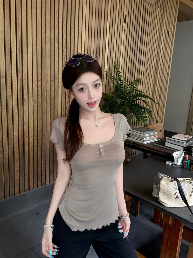 2026 작은 대중 프릴 몸매 가꾸기 대 u 칼라 반팔 티셔츠 여름 꼬집기 허리 디스플레이 얇고 작은 날다 소매 맨위 상세 이미지 15