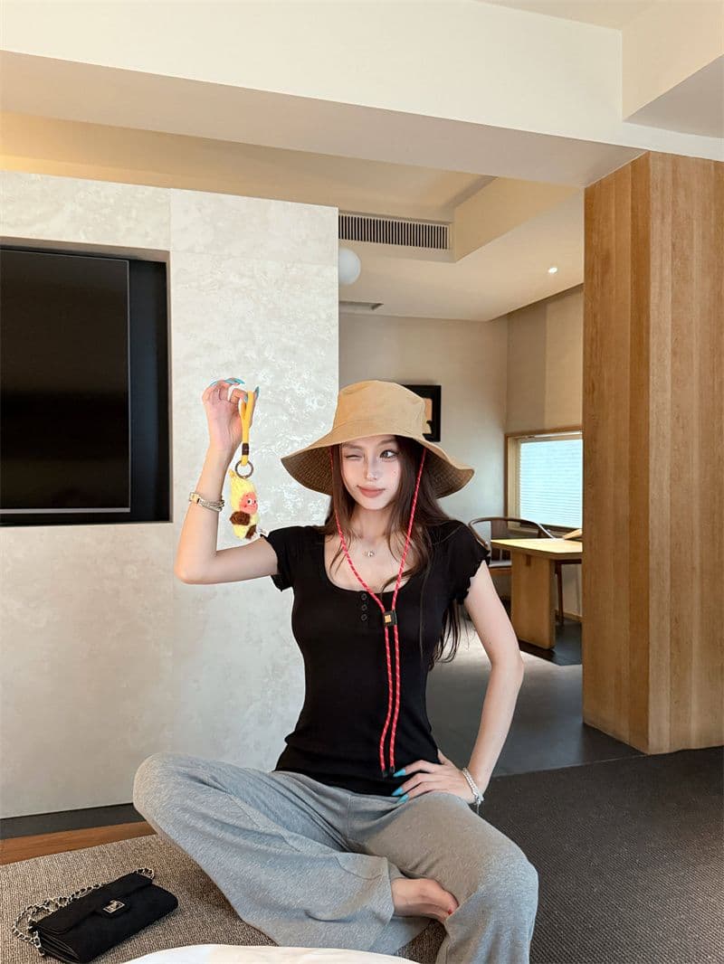 2026 작은 대중 프릴 몸매 가꾸기 대 u 칼라 반팔 티셔츠 여름 꼬집기 허리 디스플레이 얇고 작은 날다 소매 맨위 상세 이미지 16