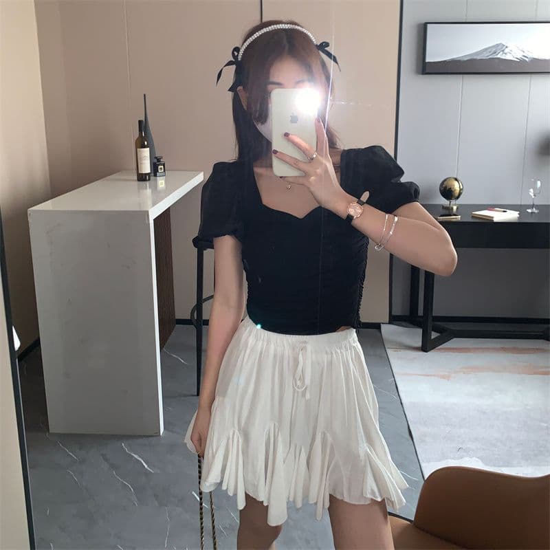 2026 새로운 프랑스식 거품 소매 여성 셔츠 여름 달콤한 핫걸 광장 칼라 반팔 몸매 가꾸기 순수한 욕망 바람 맨위 여성 이미지 3