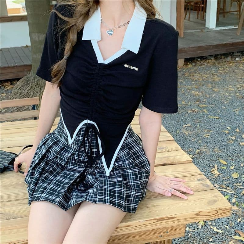 2026 POLO 칼라 반팔 티셔츠 여성 디자인 센스 작은 대중 지방 mm 검정색 슬림해 보이는 불규칙 펌프 로프 맨위 상세 이미지 11