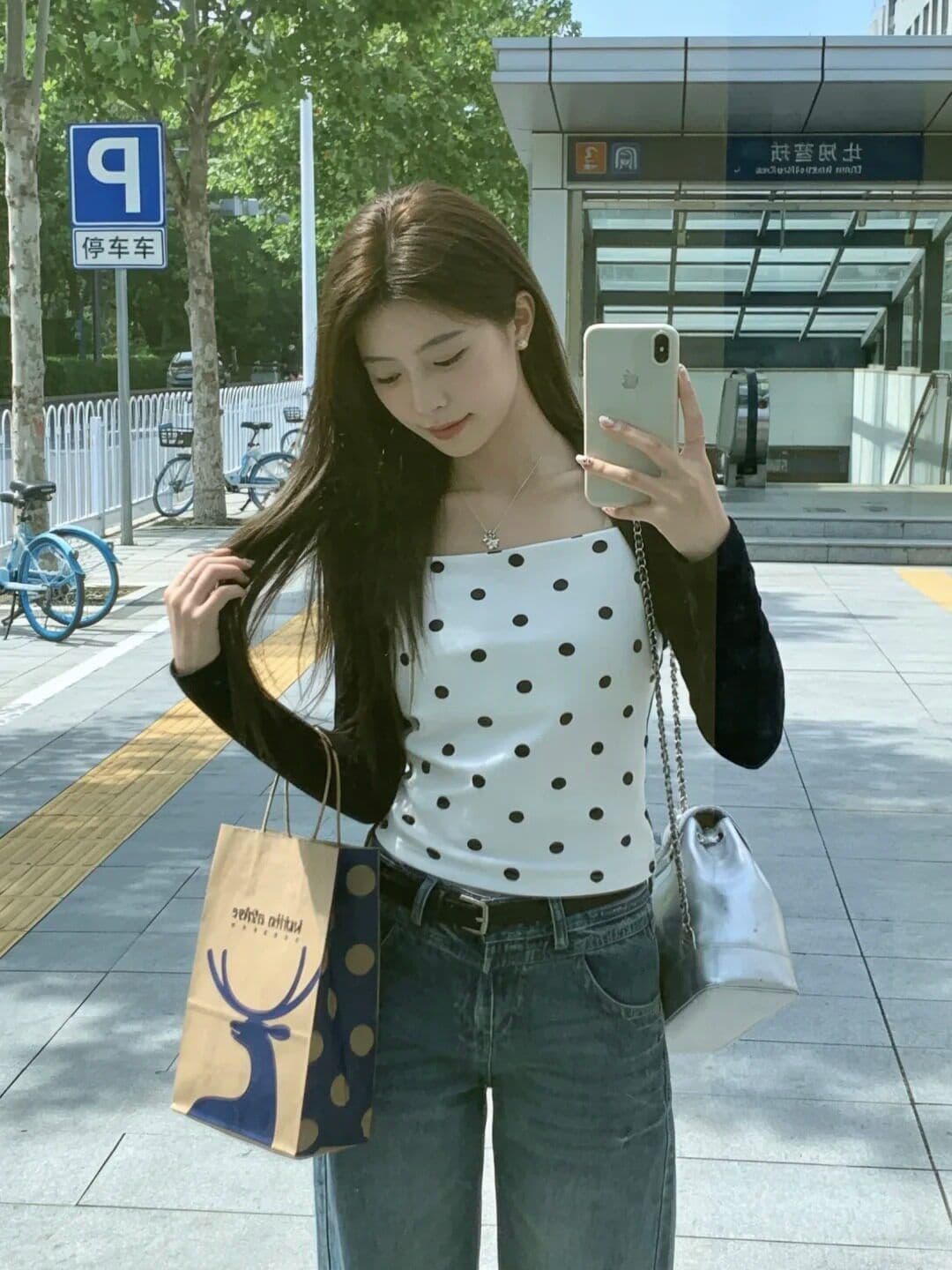 2026 페이크 레이어드 배색 패치워크 도트 무늬 긴팔 티셔츠 여성 조기 봄 기본 셔츠 몸매 가꾸기 맨위 상세 이미지 4