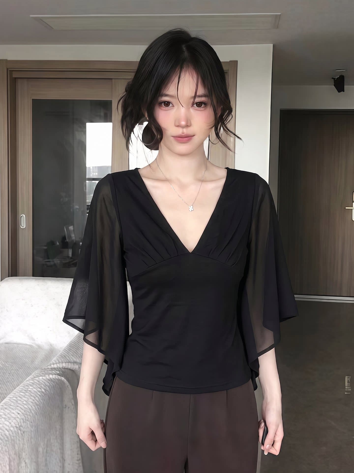 2026 검정색 7부 소매 쇼트 스타일 티셔츠 여성 여름 패션 품격 허리 수축 핫걸 몸매 가꾸기 슬림해 보이는 다용도 맨위