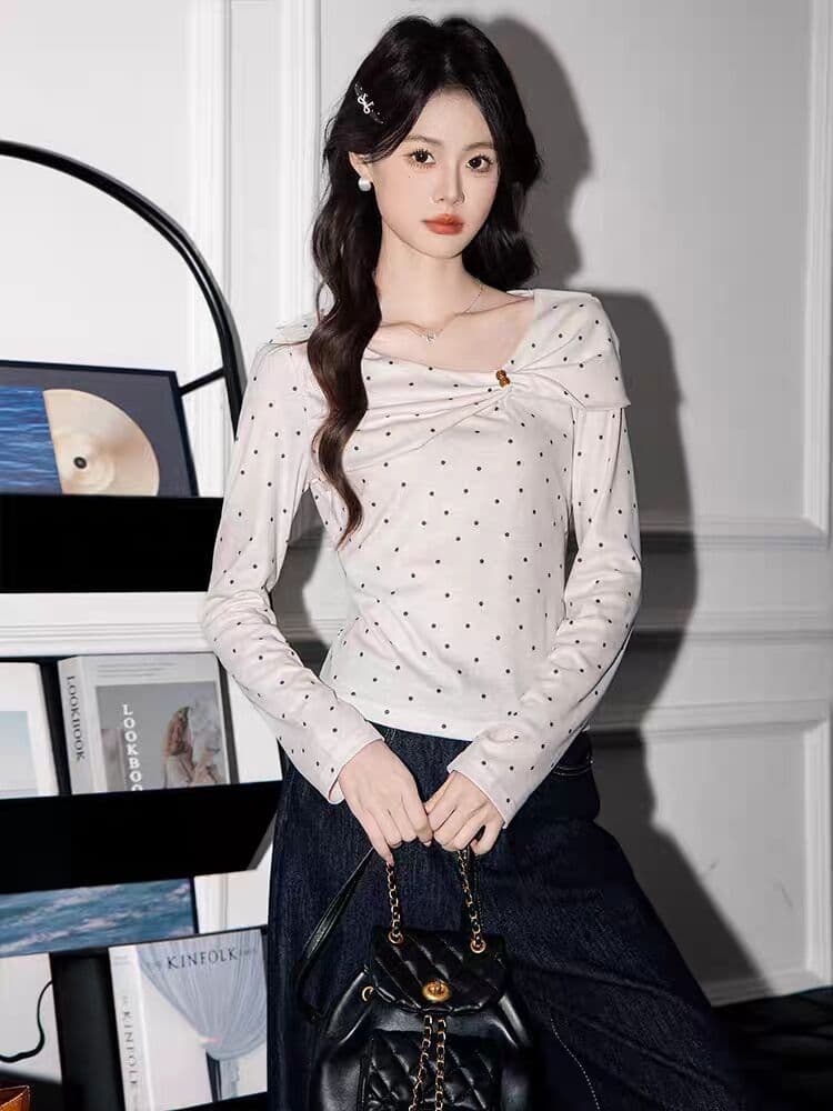 2026 한 부서 캠퍼스 바람 도트 무늬 디자인 몸매 가꾸기 슬림해 보이는 티셔츠 긴팔 가을 겨울철 새로운 비틀림 맨위 상세 이미지 6