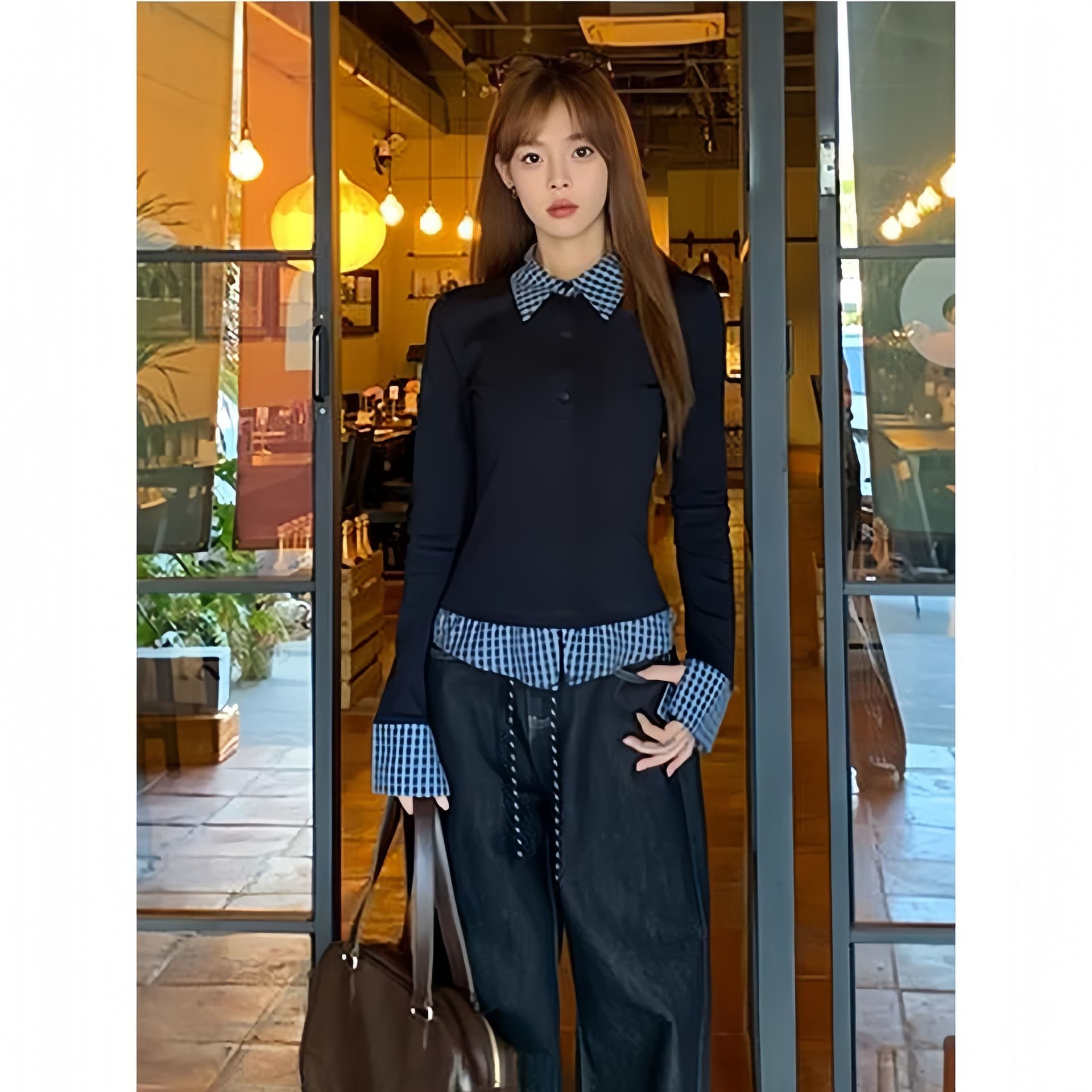 2026 디자인 센스 POLO 칼라 페이크 레이어드 맨위 여성 의류 몸매 가꾸기 슬림해 보이는 인사이드 가져 가라. 기본 셔츠 이미지 3