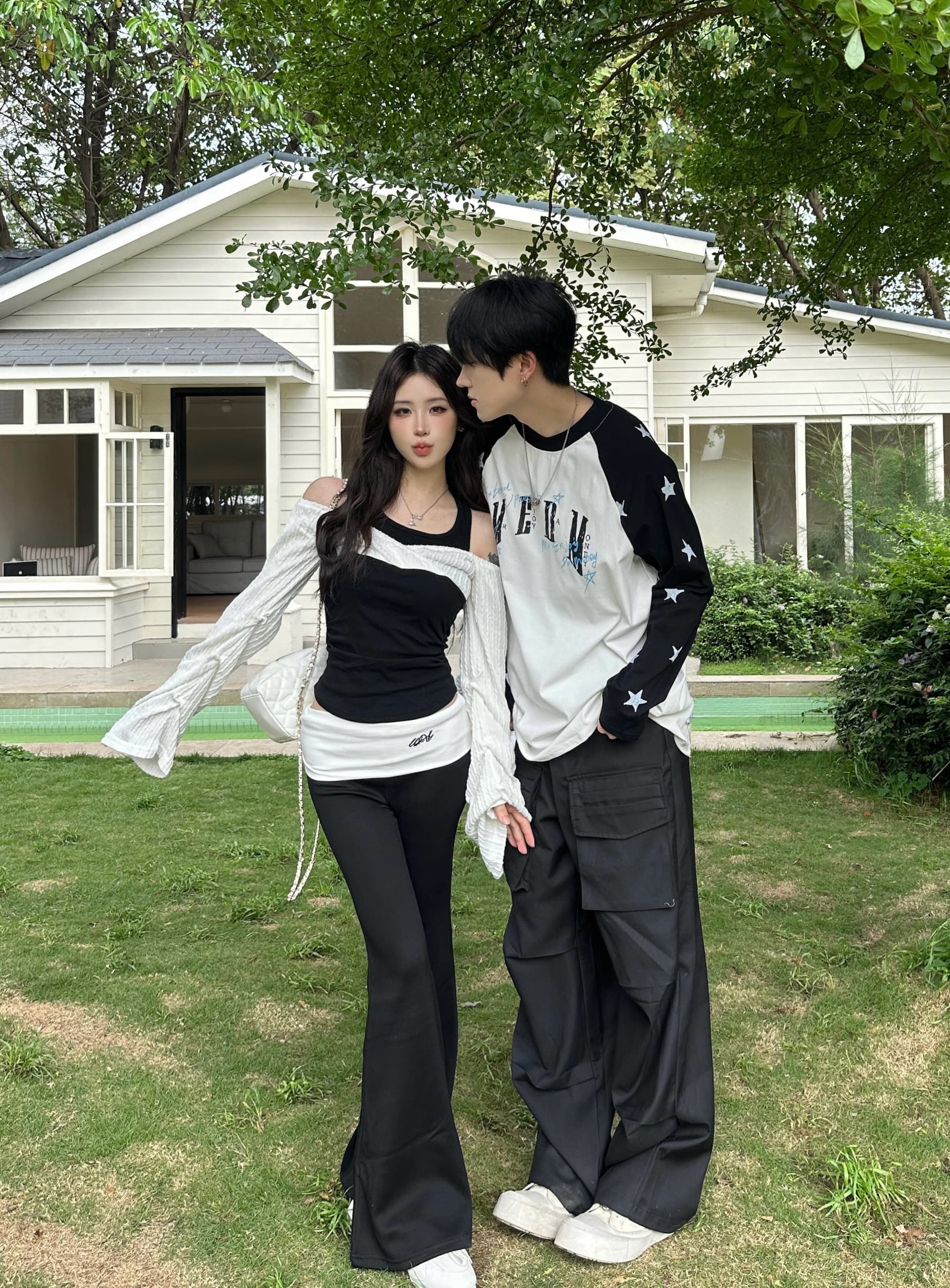 실사 순수한 욕망 바람 페이크 레이어드 행침 목 오프숄더 긴팔 맨위 여성 봄 슬림해 보이는 캐주얼 바지 세트 커플룩 상세 이미지 6
