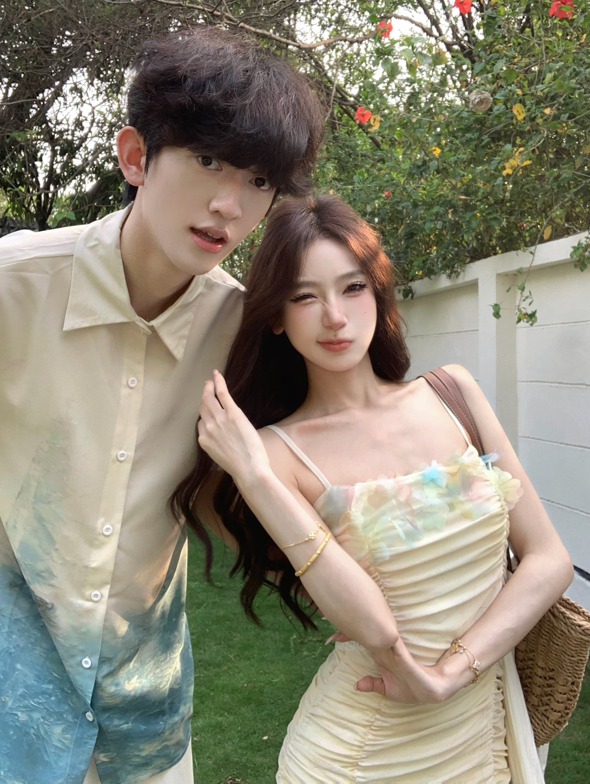 실사 여름 슈퍼 요정 아름다운 휴가 분위기 센스 헤일로 염색 꽃 슬립 드레스 커플룩 이미지 4