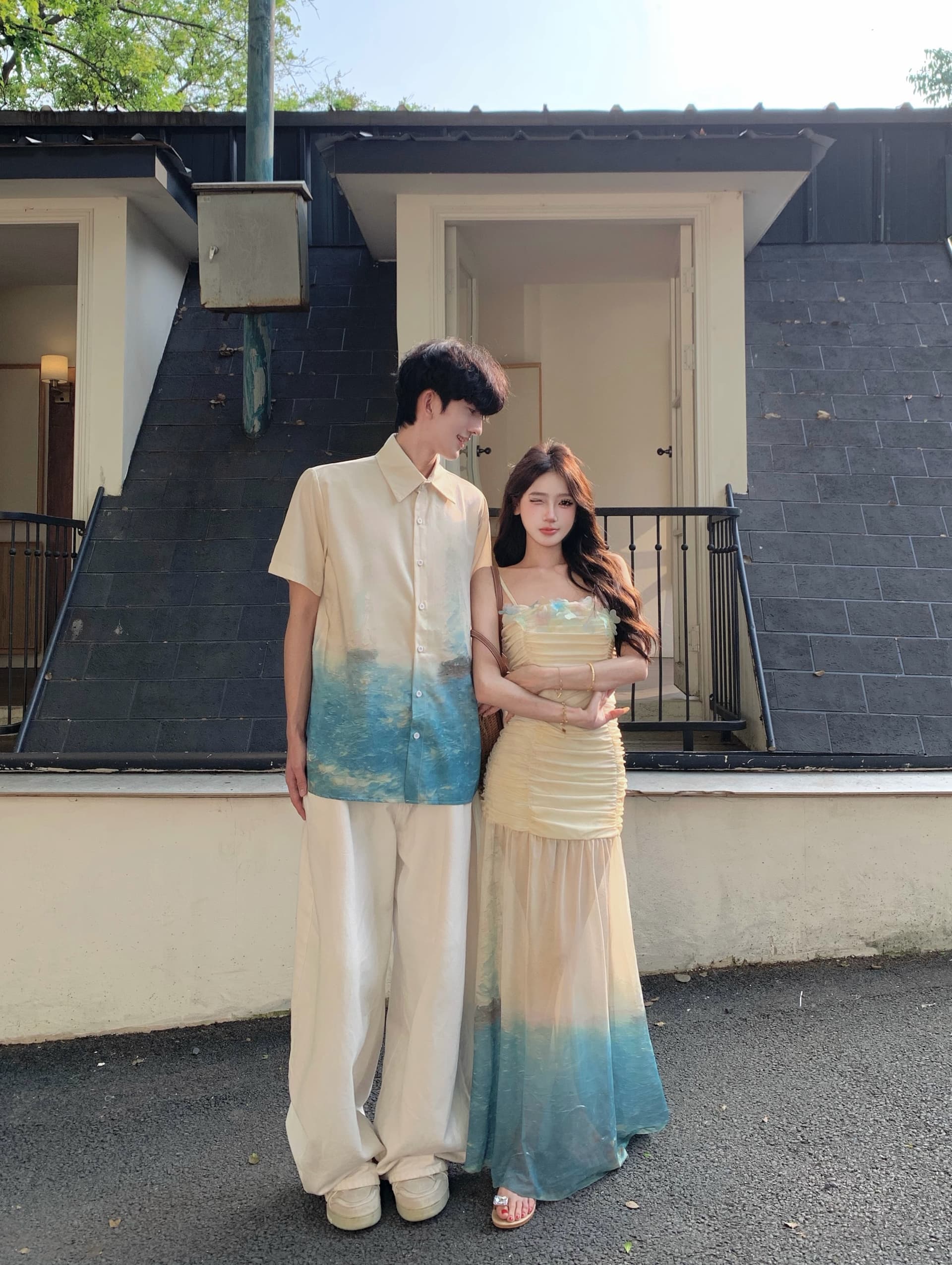 실사 여름 슈퍼 요정 아름다운 휴가 분위기 센스 헤일로 염색 꽃 슬립 드레스 커플룩 이미지 5