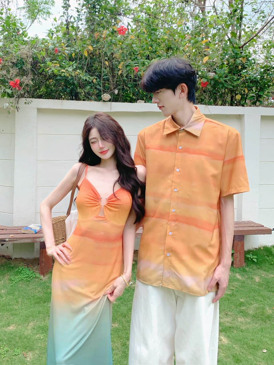 실사 휴가 바람 도파민 아름다운 섬 휴가 그라데이션 색상 일몰 홀치기 염색 망사 슬립 롱 스커트 커플룩 이미지 3