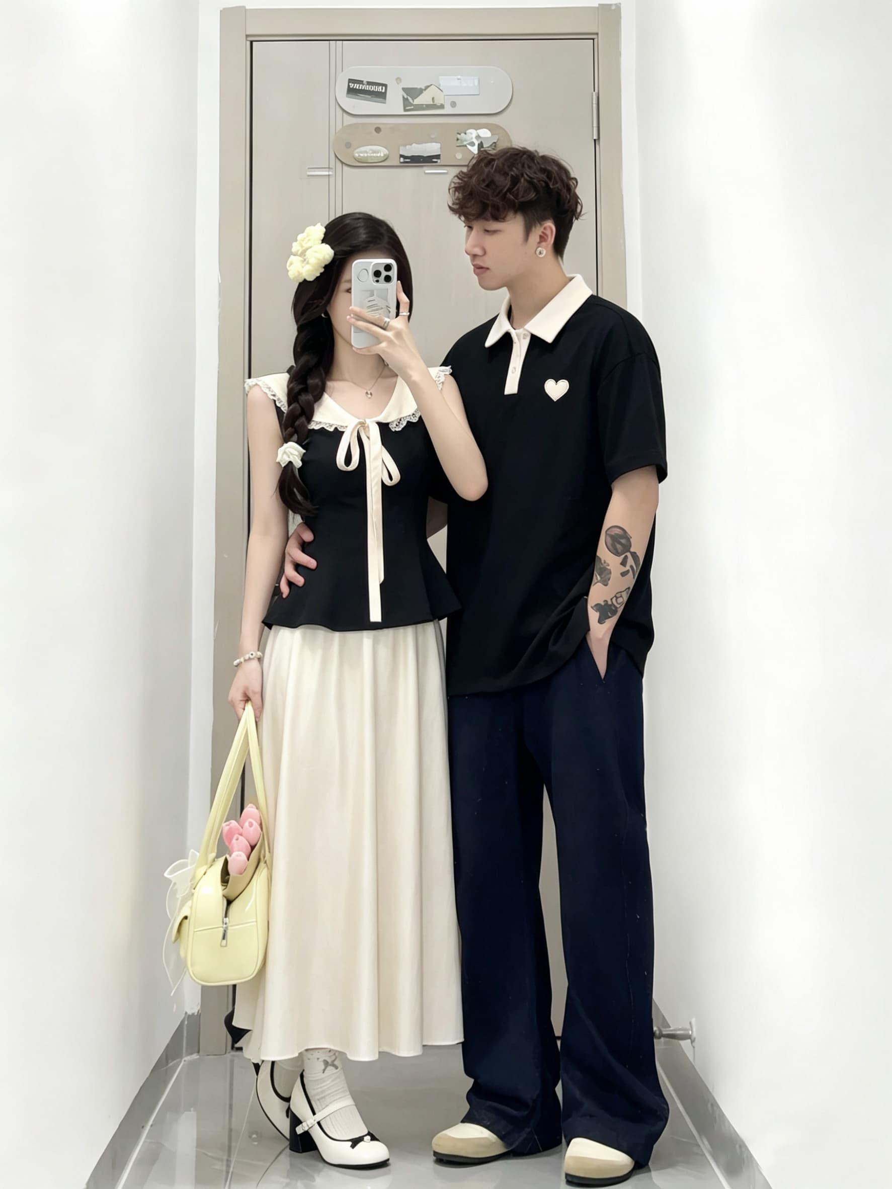 실사 프랑스식 레트로 스타일 민소매 폴로 칼라 레이스 레이스 배색 허리 수축 맨위 새틴 반신 스커트 여름 커플룩
