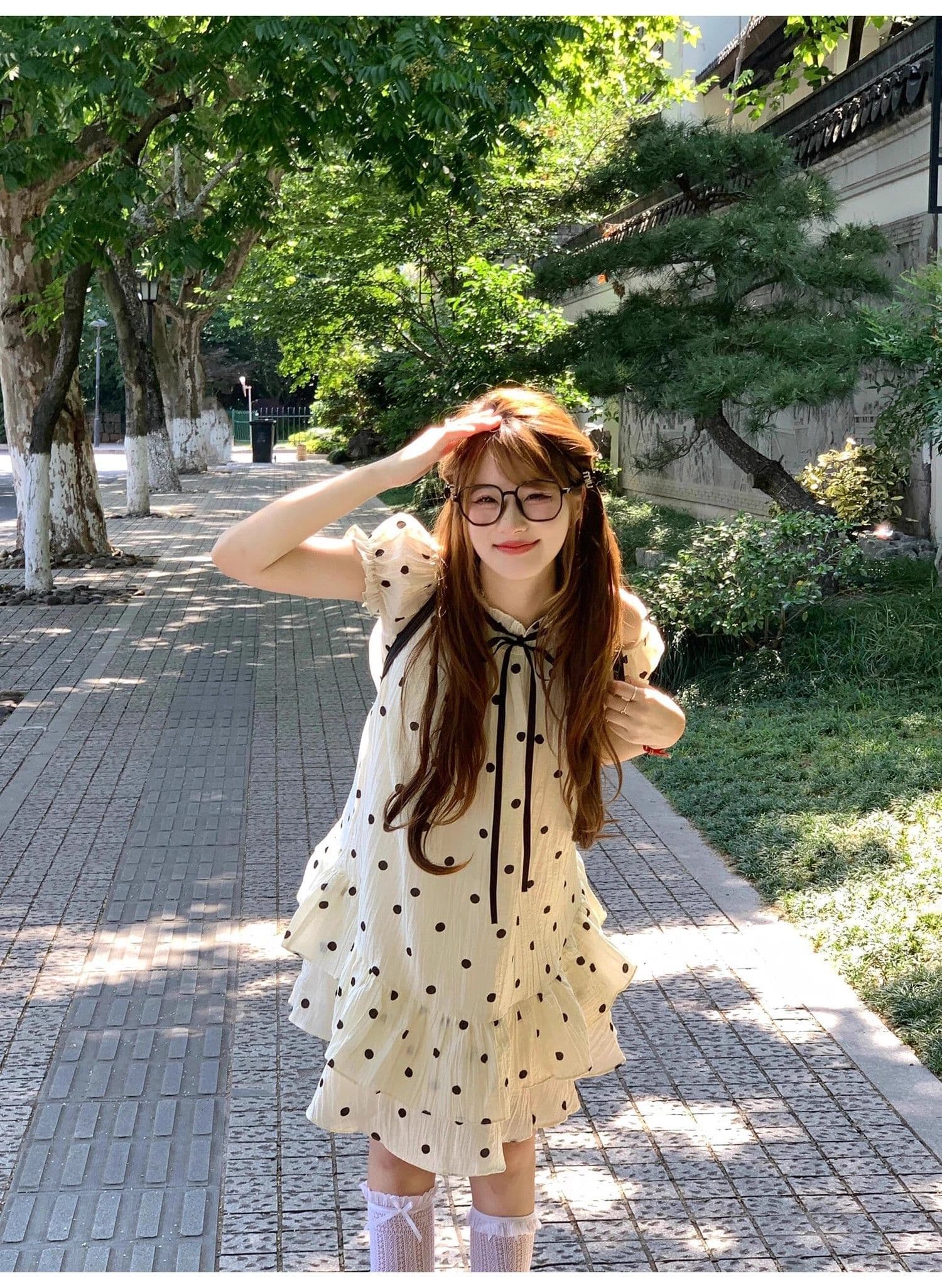 원본 것 네리 오프숄더 행침 목 여성 드레스 작은 키 반팔 도트 무늬 품격 퍼프 인형 미니 스커트 상세 이미지 1